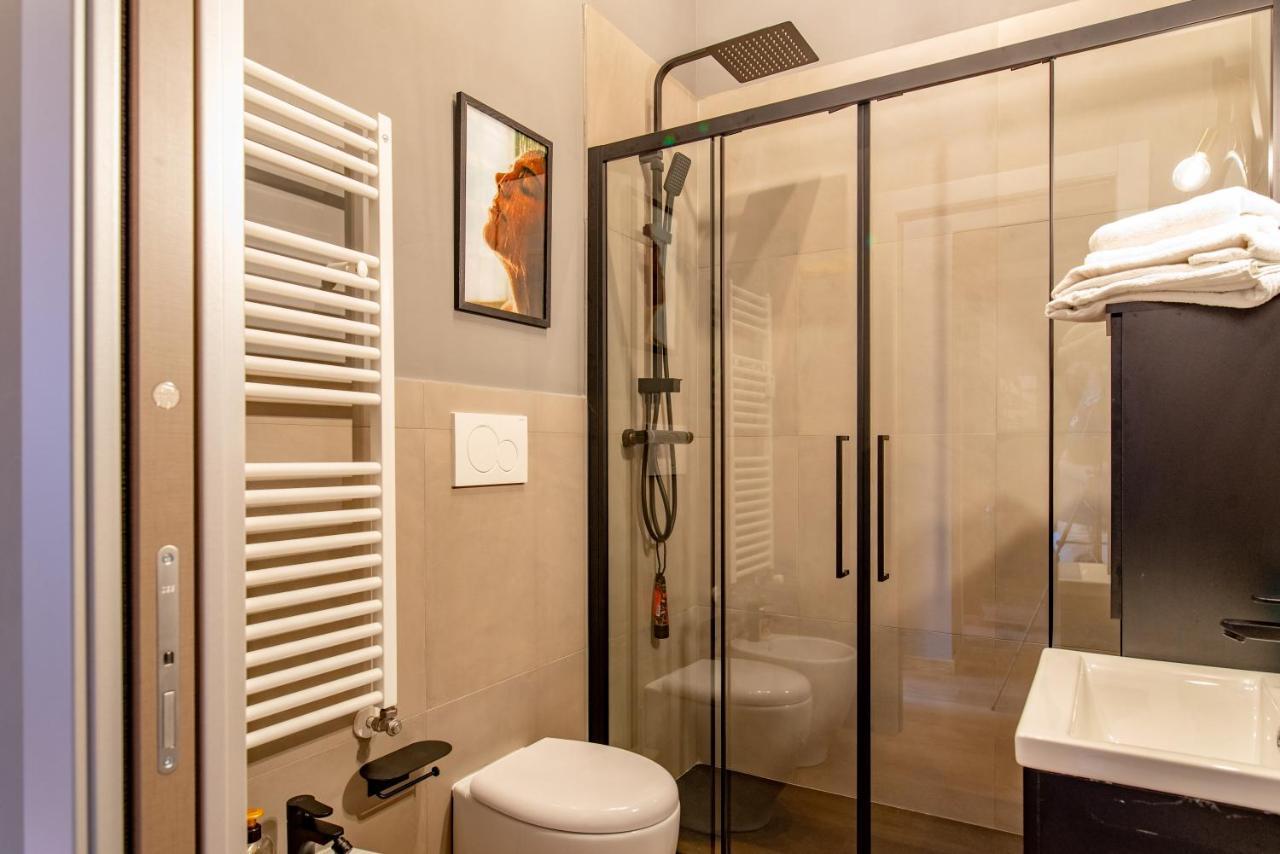 Appartement Oggi Ti Porto A Torino By Happyhostorino Extérieur photo