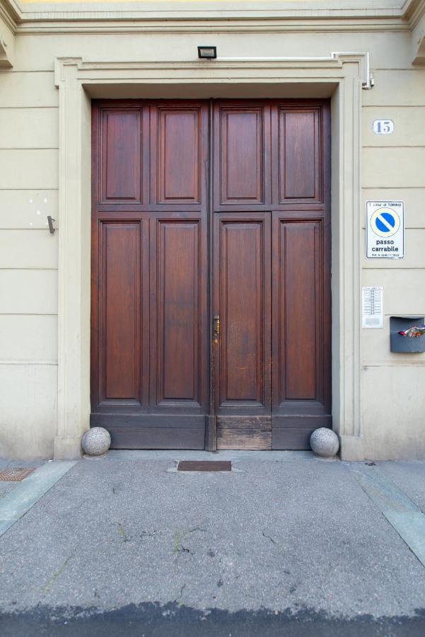 Appartement Oggi Ti Porto A Torino By Happyhostorino Extérieur photo