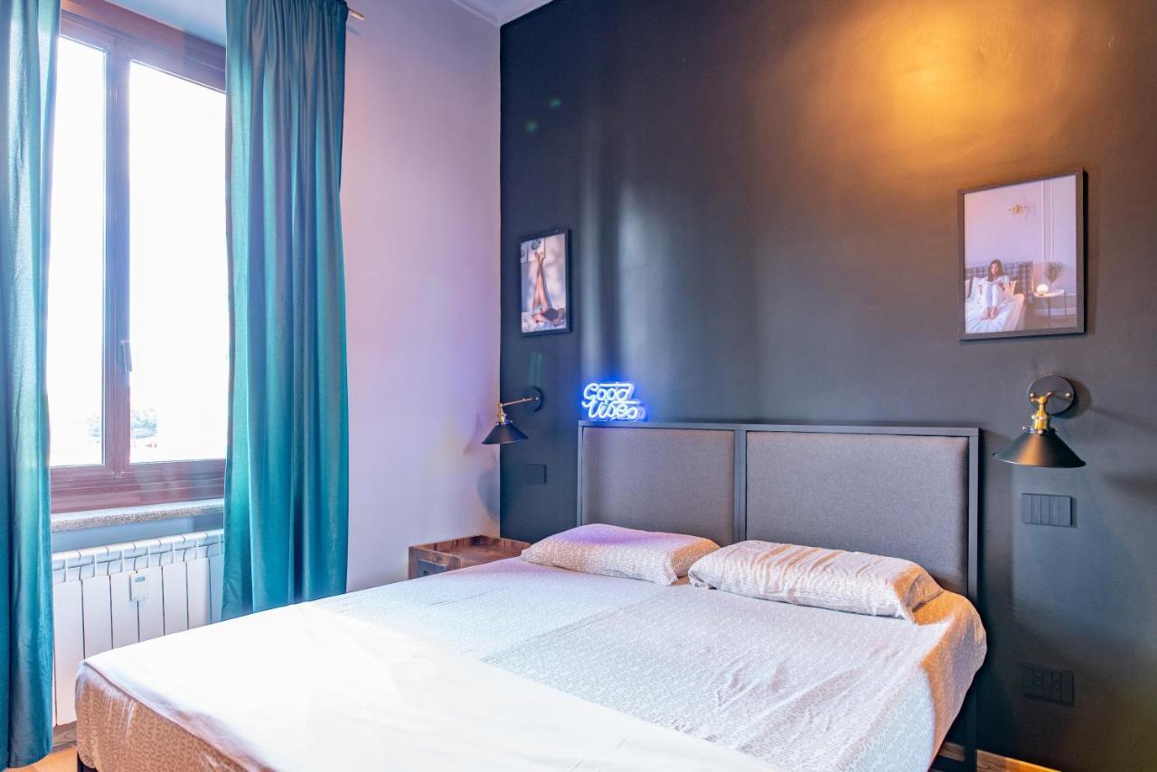 Appartement Oggi Ti Porto A Torino By Happyhostorino Extérieur photo